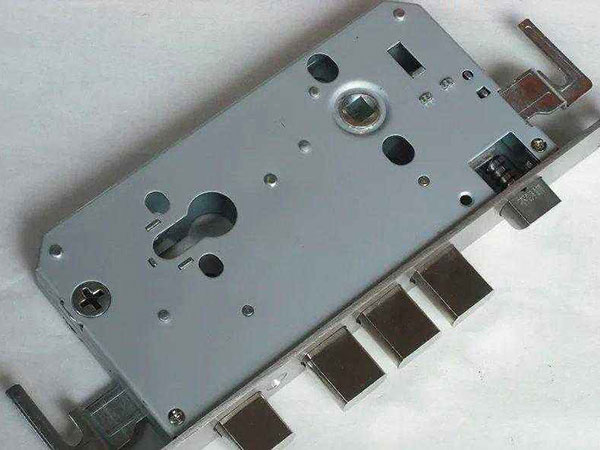 凤冈24小时上门开锁公司